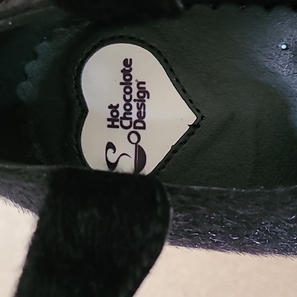 Hot Chocolate Design Chocolaticas Black Unicorn shoes BNIB - Picture 4 of 8